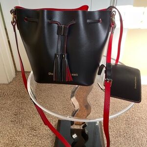 Dooney & Bourke Serena Crossbody Smooth Leather + Pouch Black Red